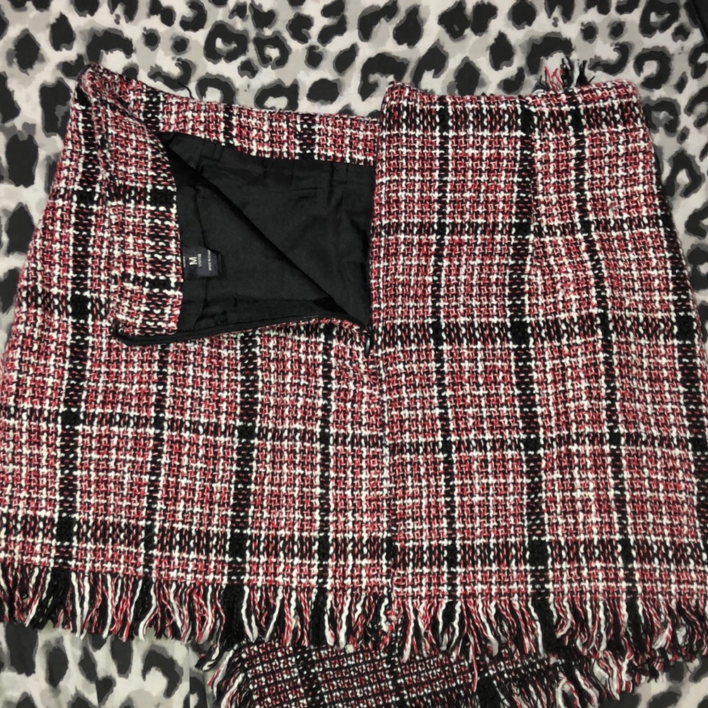 SHEIN Asymmetric Wrap Frayed Tweed Skirt - Picture 3 of 3